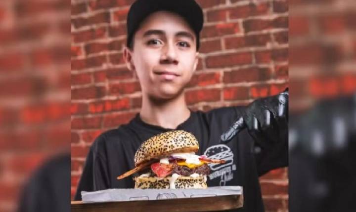 Adolescente abre hamburgueria na garagem de casa e impressiona a web pela iniciativa