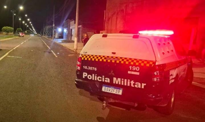 Adolescente é apreendido pela PM após provocar acidente com carro em Costa Rica
