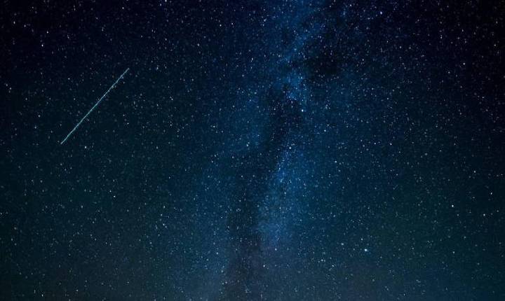 Chuva de meteoros será visível em todo o Brasil nesta madrugada