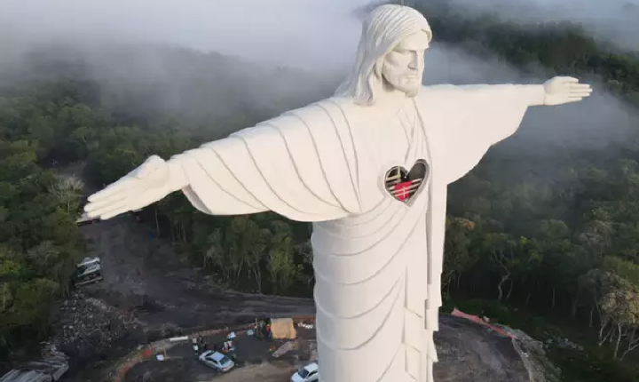 Cidade gaúcha inaugura Cristo maior que o do Rio de Janeiro