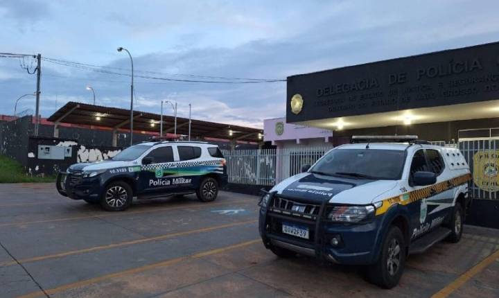 Criança aciona a Polícia ao ver sua mãe sendo agredida pelo padrasto em Costa Rica