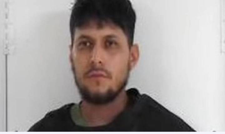 Criança reclama de ‘monstro’ no quarto e babá acha homem embaixo da cama