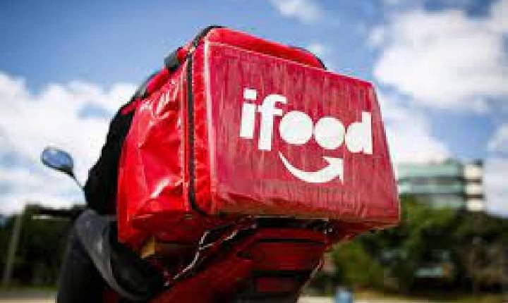 Entregador de aplicativo denuncia que foi ameaçado por cliente armado em condomínio de Goiânia