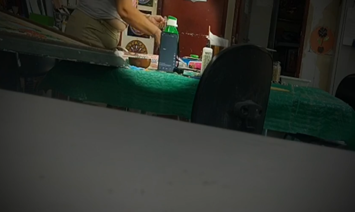 'Foi desesperador'; professora intoxicada por mercúrio conta como gravou aluna colocando metal em garrafa de água