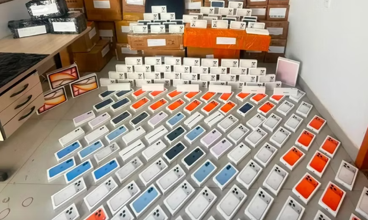 Homem é preso com iPhones e tablets avaliados em R$ 5 milhões entre Goiás e MG