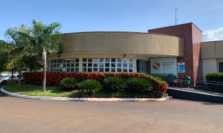 Hospital de Santa Helena de Goiás abre processo seletivo com salário de até R$ 5,6 mil