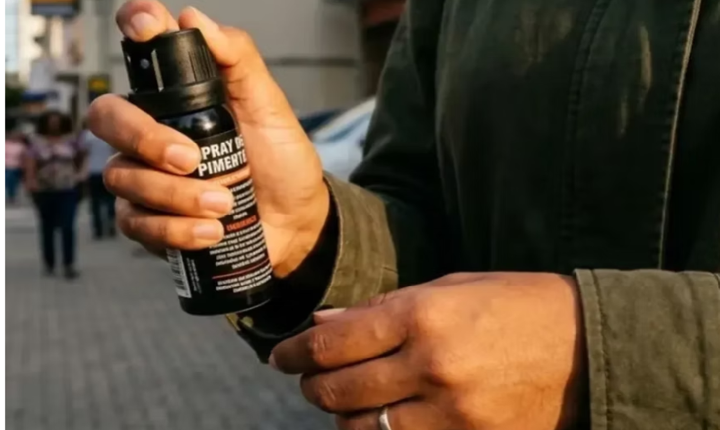 Lei que autoriza mulheres a adquirir spray de pimenta para defesa entra em vigor