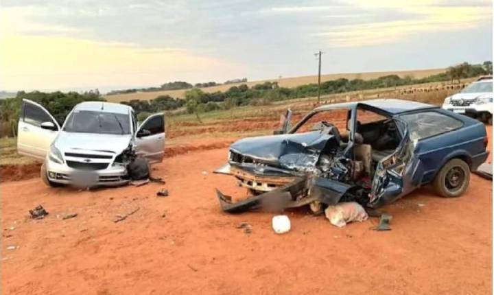 Menino de 11 anos no volante provoca acidente e deixa sete feridos em MG