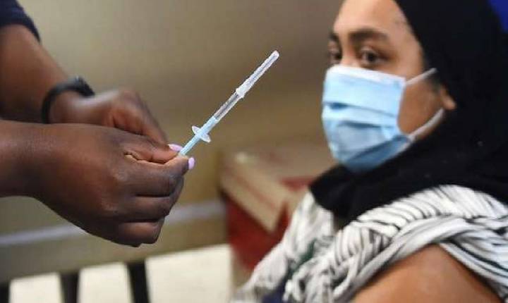 Ômicron: casos de covid-19 disparam na África do Sul mas gravidade é incógnita