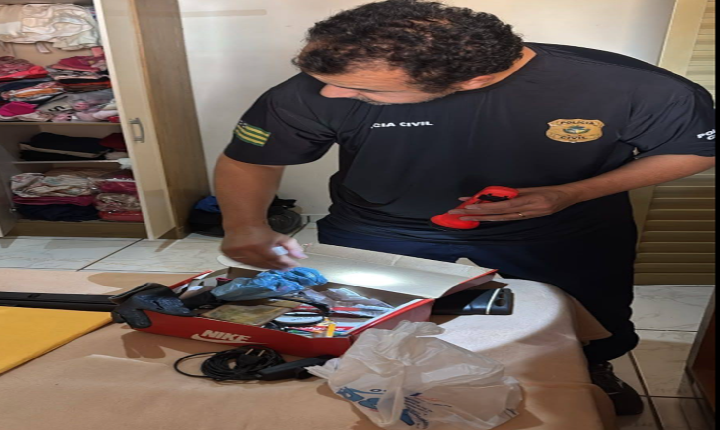 POLÍCIA CIVIL CUMPRE MANDADO DE BUSCA E APREENSÃO EM INVESTIGAÇÃO DE HOMICÍDIO EM CHAPADÃO DO CÉU