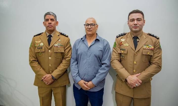 Segurança em foco: Chapadão do Céu prestigia posse de novos comandantes da PM
