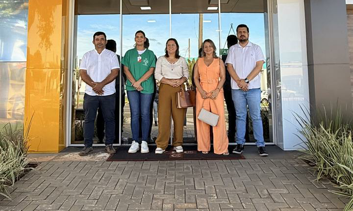 Vereadores de Chapadão do Céu conhecem sistema de saúde de Costa Rica