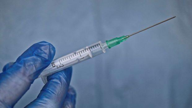 Anvisa retira obrigação de testes para autorização de vacina no Brasil