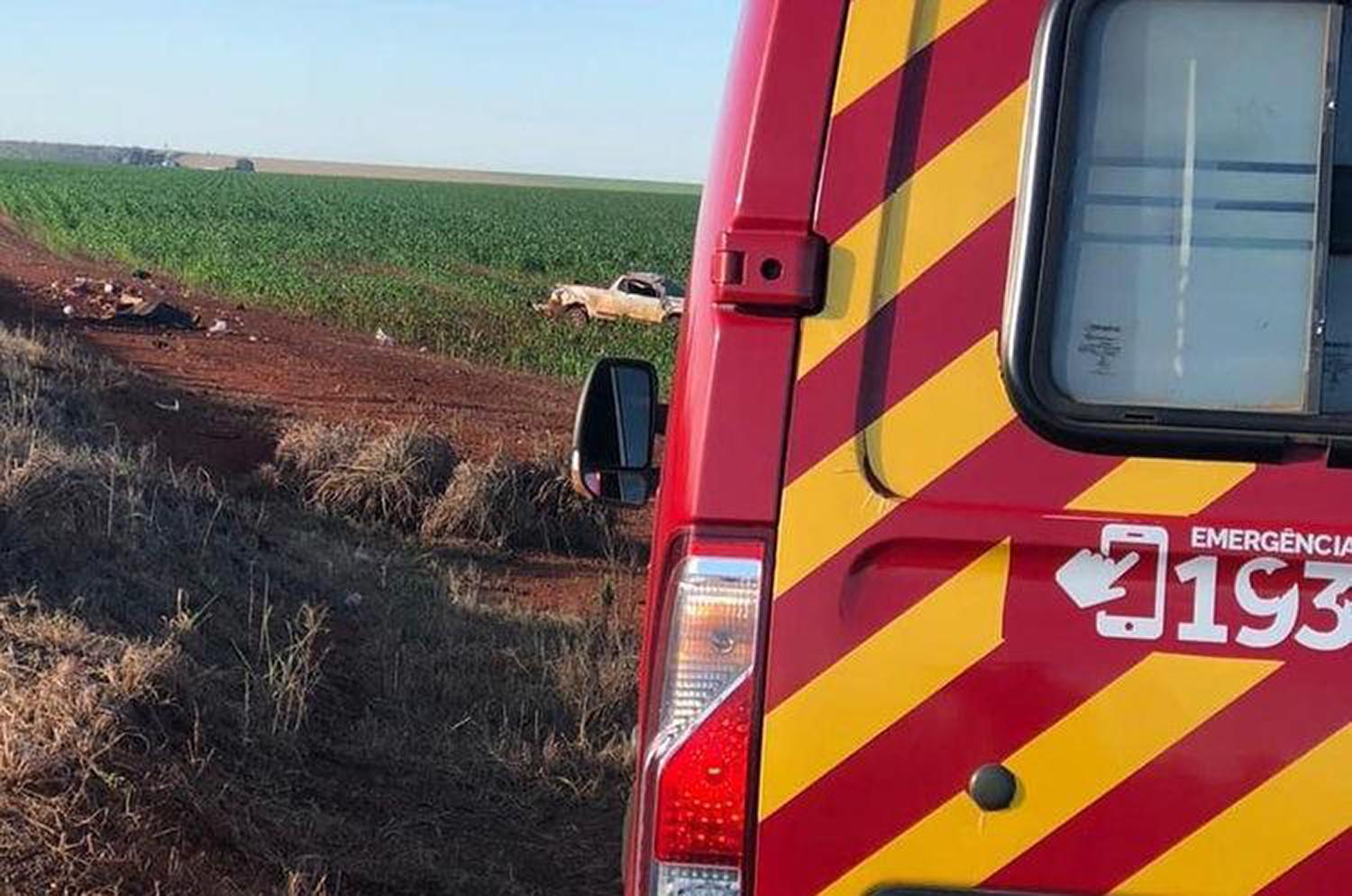 Carro sai da pista, capota e uma pessoa morre na GO-341, em Mineiros