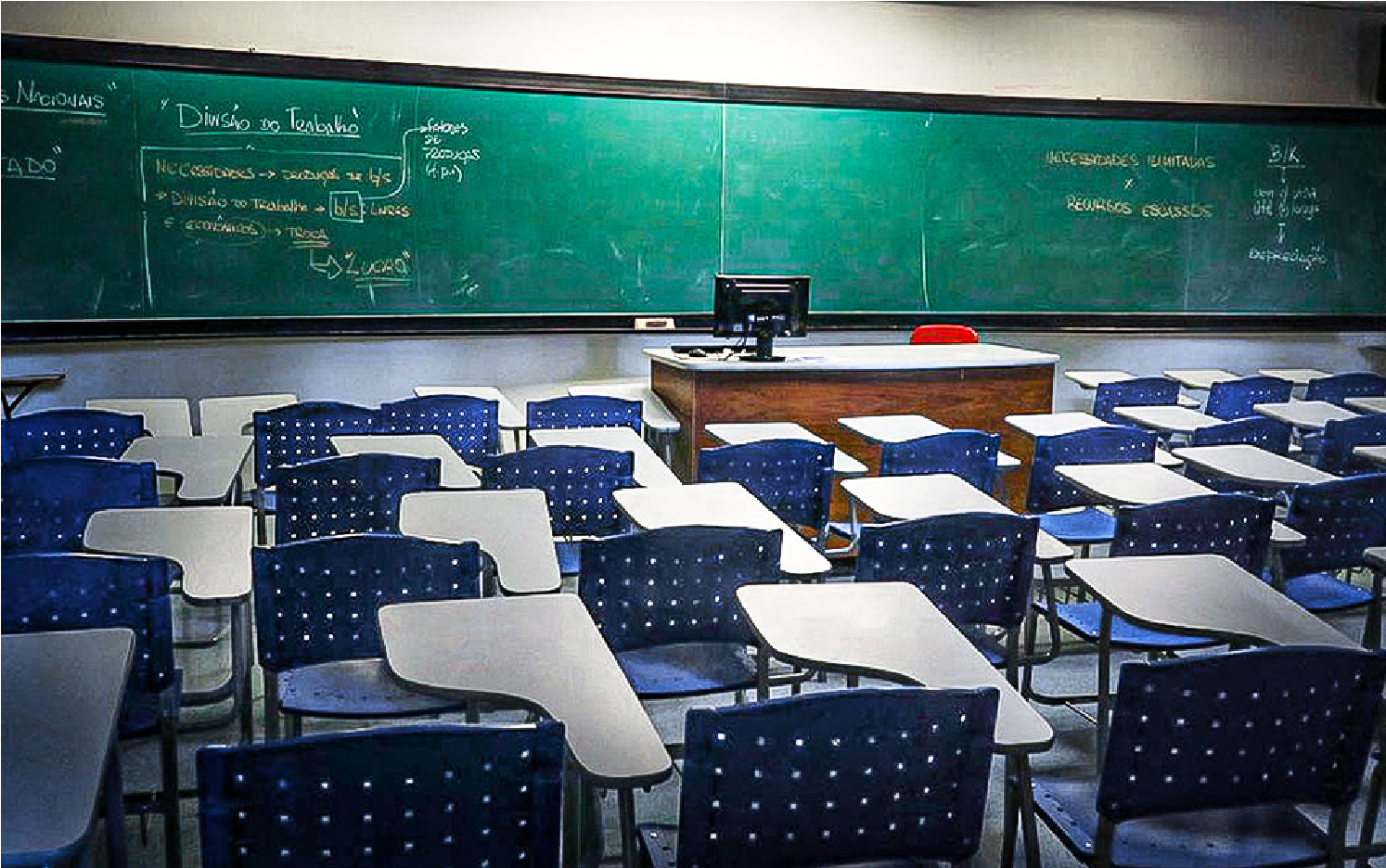 Escolas estaduais dos 246 municípios goianos recebem R$157 mil para melhorar suas estruturas