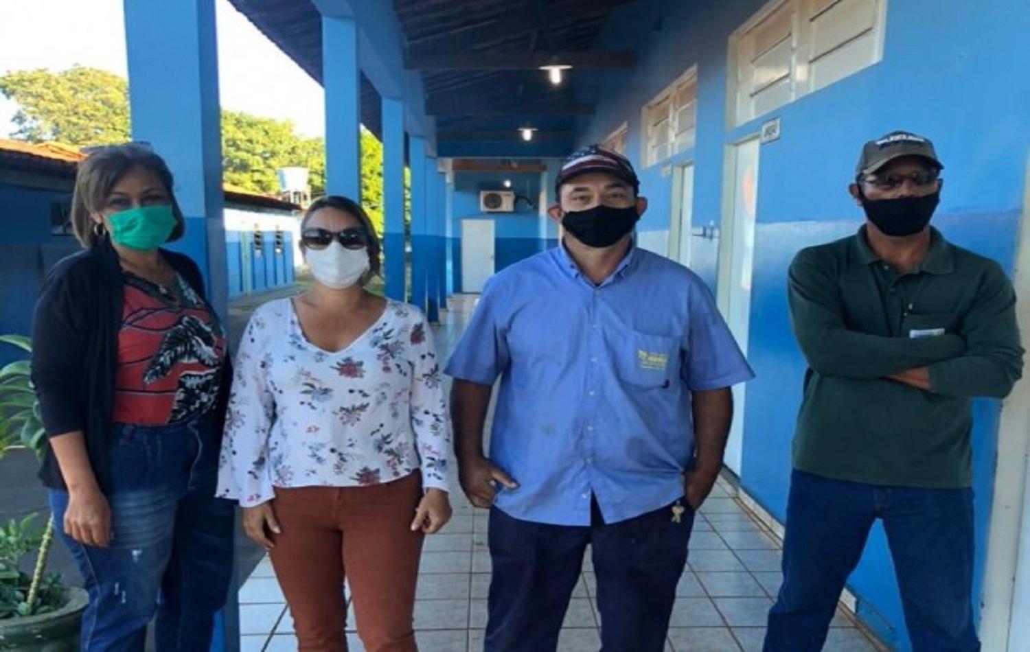 Vereadores e topógrafo fazem visita técnica ao Colégio Fruto da Terra