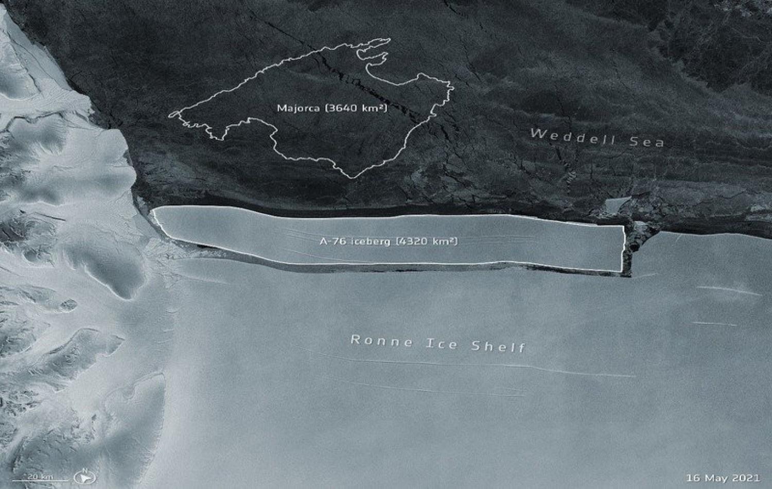 Maior iceberg do mundo se desprende da Antártica
