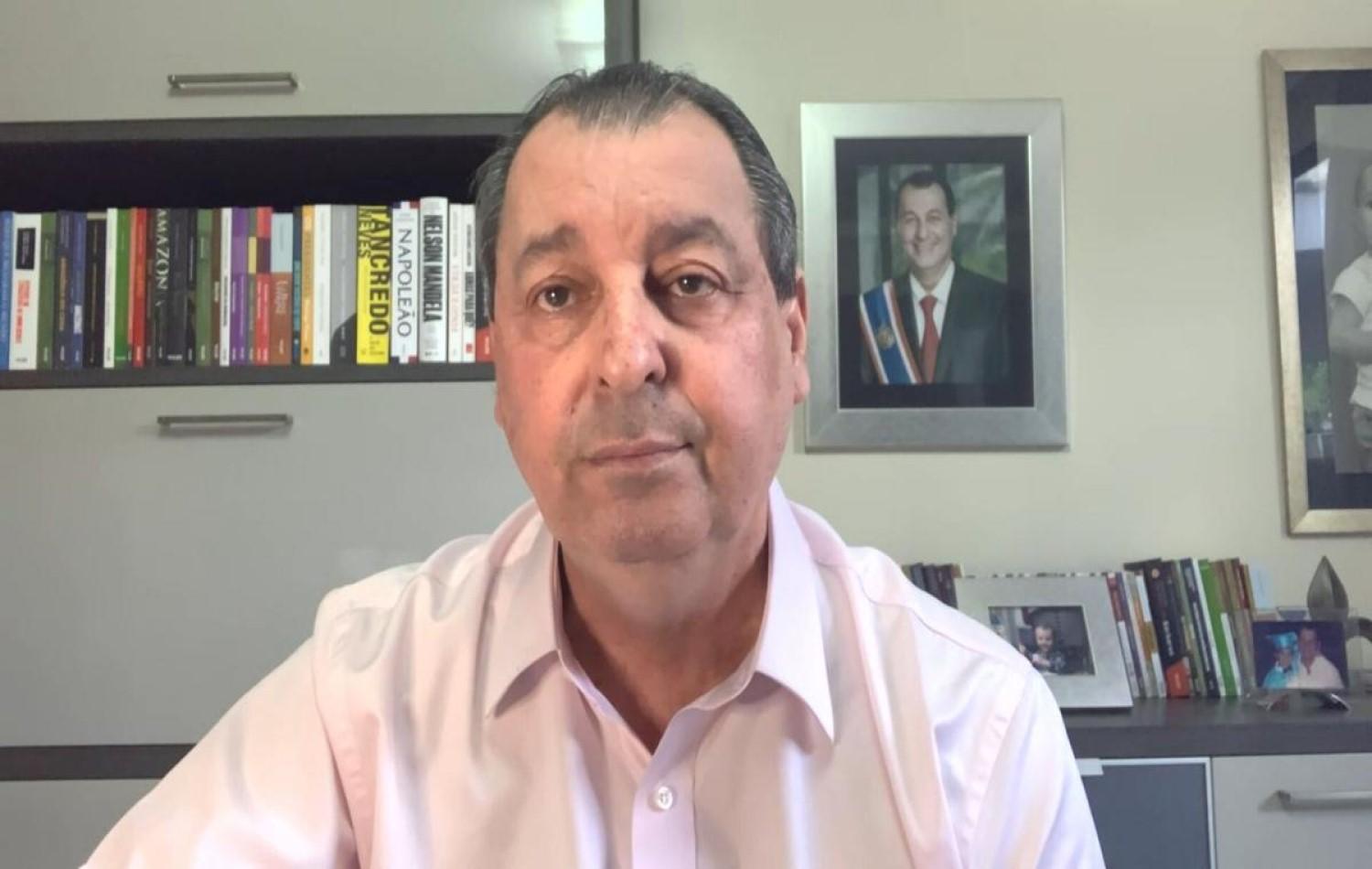 'Pazuello mentiu muito e será reconvocado pela CPI da Pandemia', diz Aziz