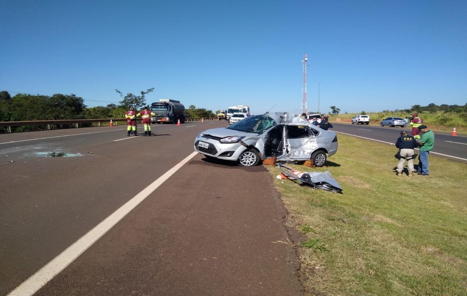 Professora de Camapuã morre em grave acidente na BR-163
