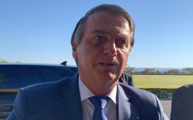 Bolsonaro diz que vai vetar fundo eleitoral de R$ 5,7 bilhões