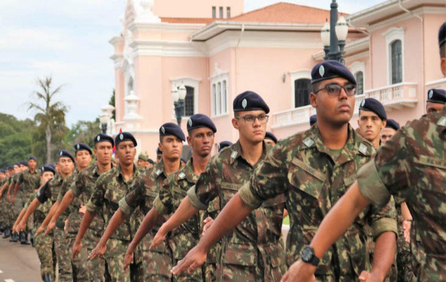Exército publica edital de concurso para cadetes com 440 vagas