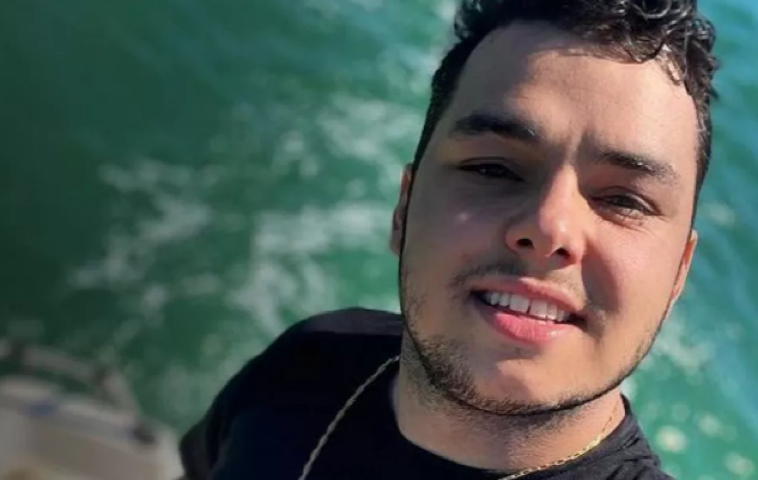 Jovem é baleado em show da dupla Henrique e Juliano após troca de empurrões, em Goiânia