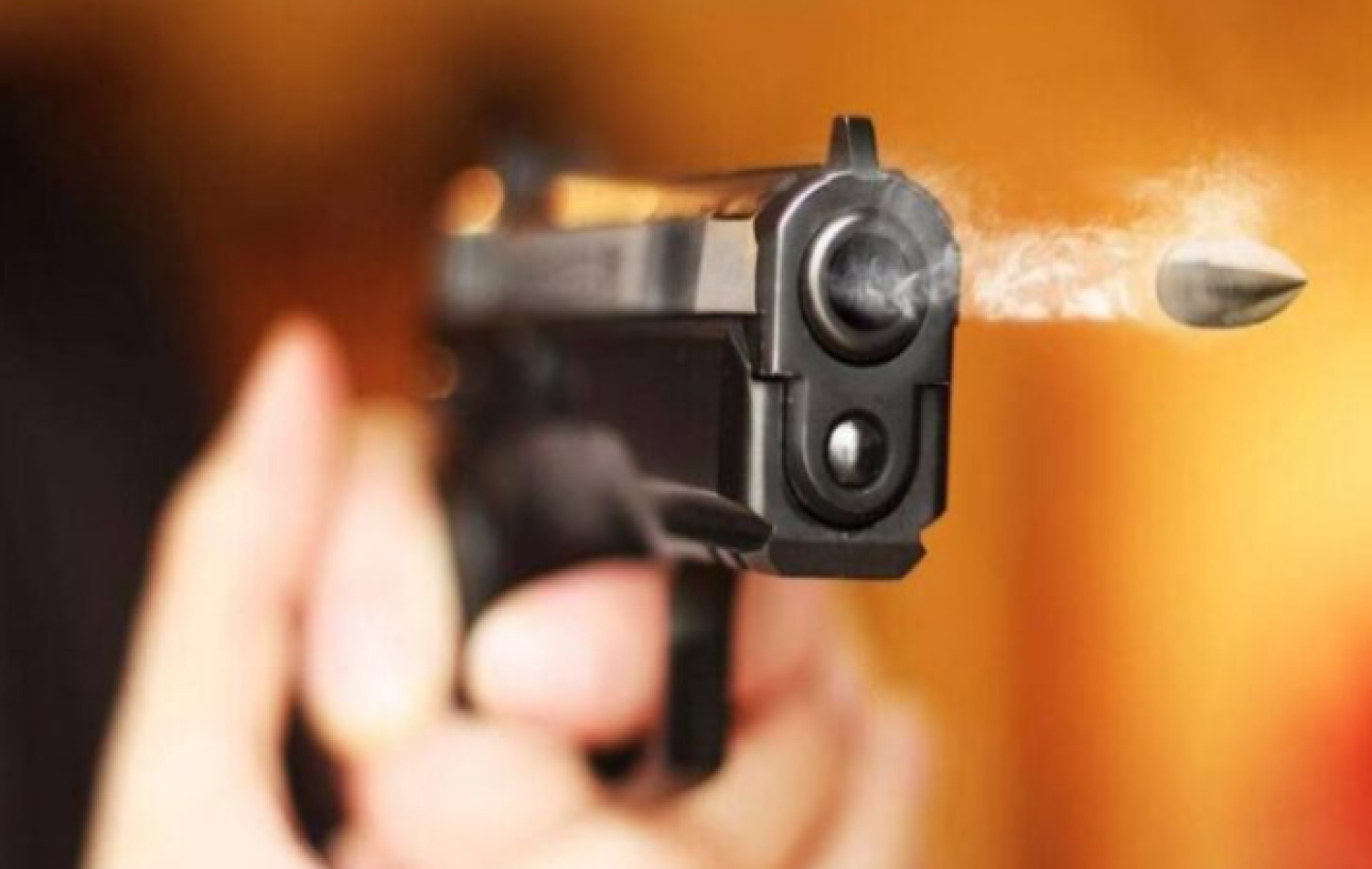 Dois jovens são baleados por homem encapuzado em Chapadão do Sul
