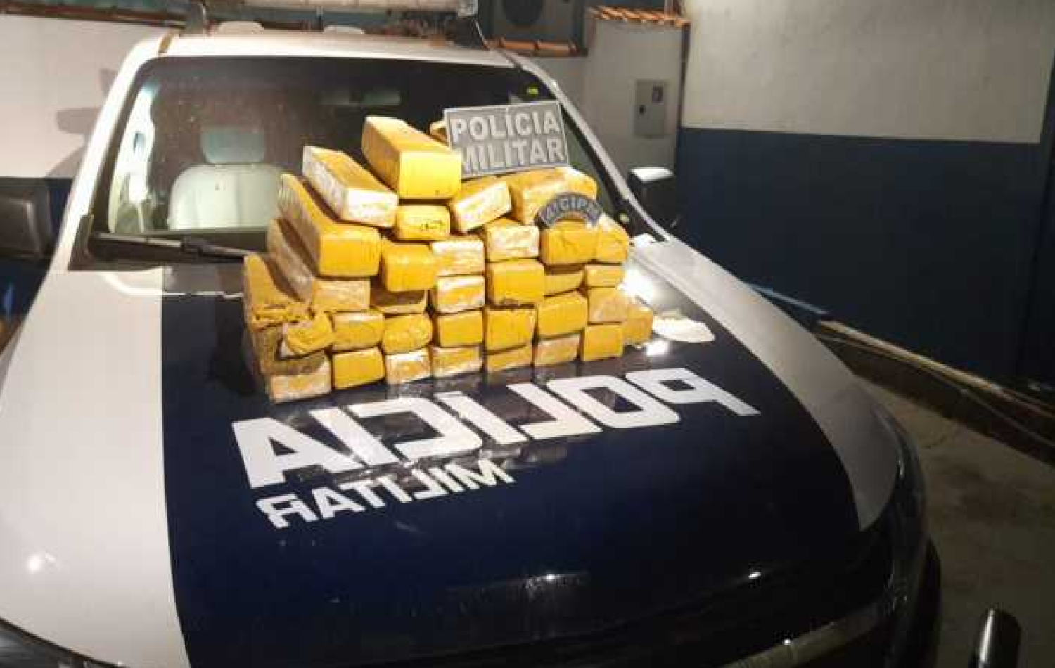 Homem é preso em Chapadão do Sul por abandonar carro com maconha em Paraíso das Águas
