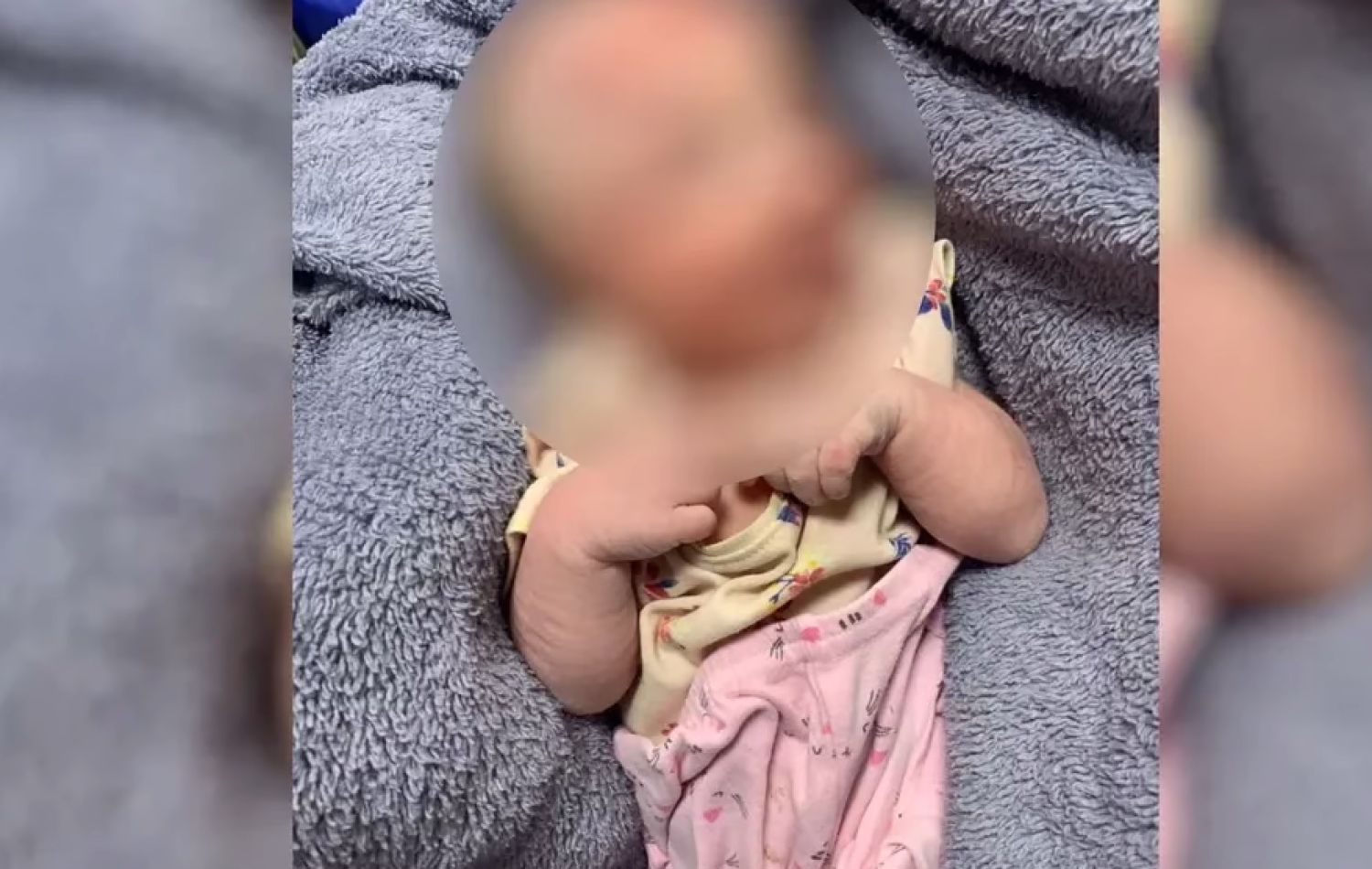 Mulher que alegou ter achado bebê dentro de saco de lixo é a mãe da criança, diz polícia