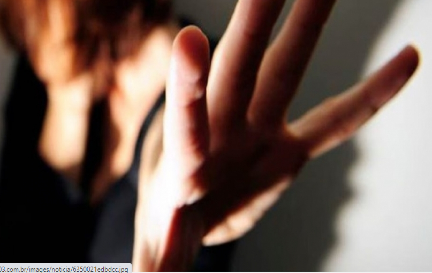 Homem é preso suspeito de estuprar a filha de 14 anos e dar remédio para evitar gravidez, em Edéia
