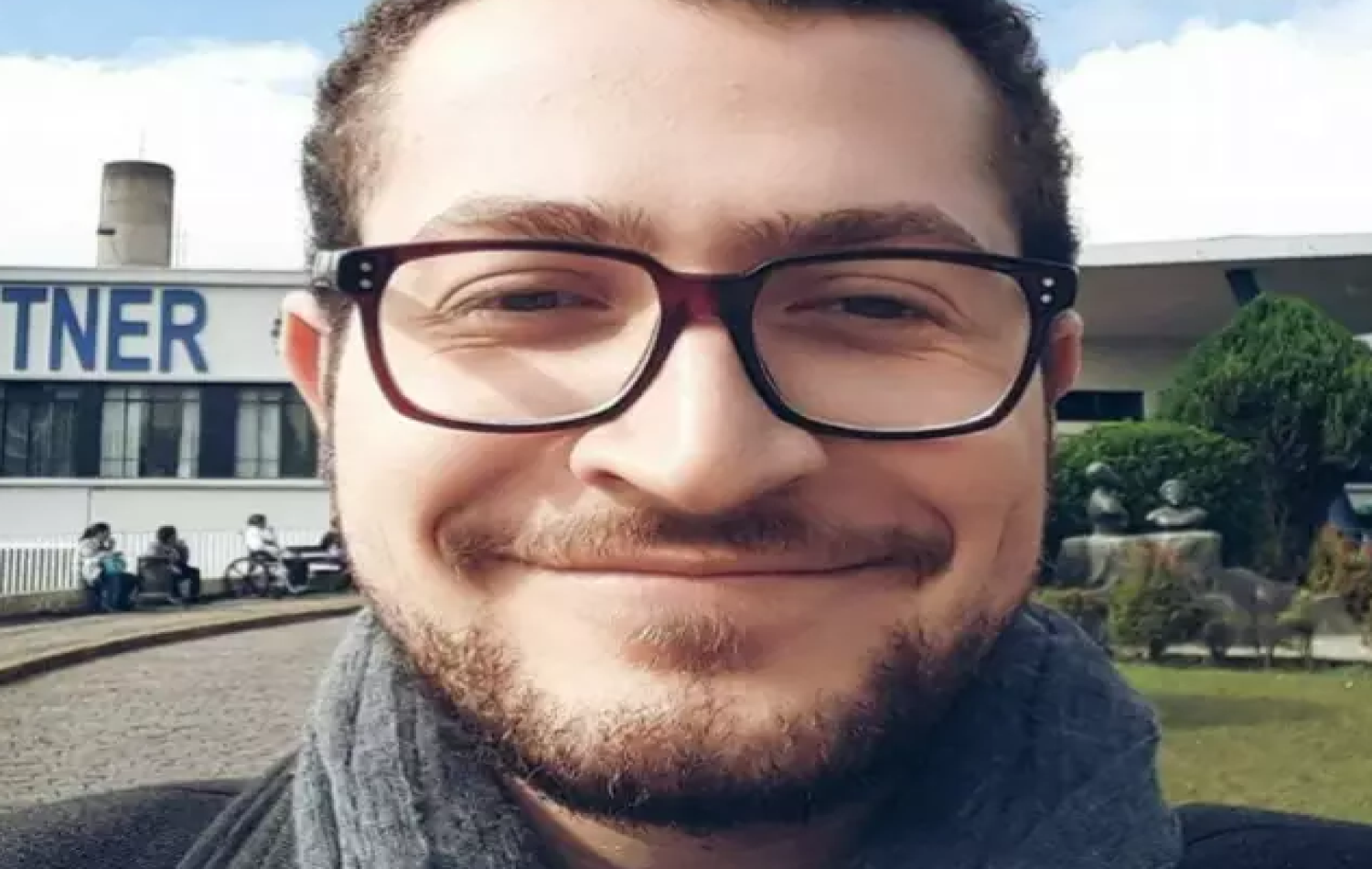 Médico de 27 anos morre durante plantão em hospital no Paraná