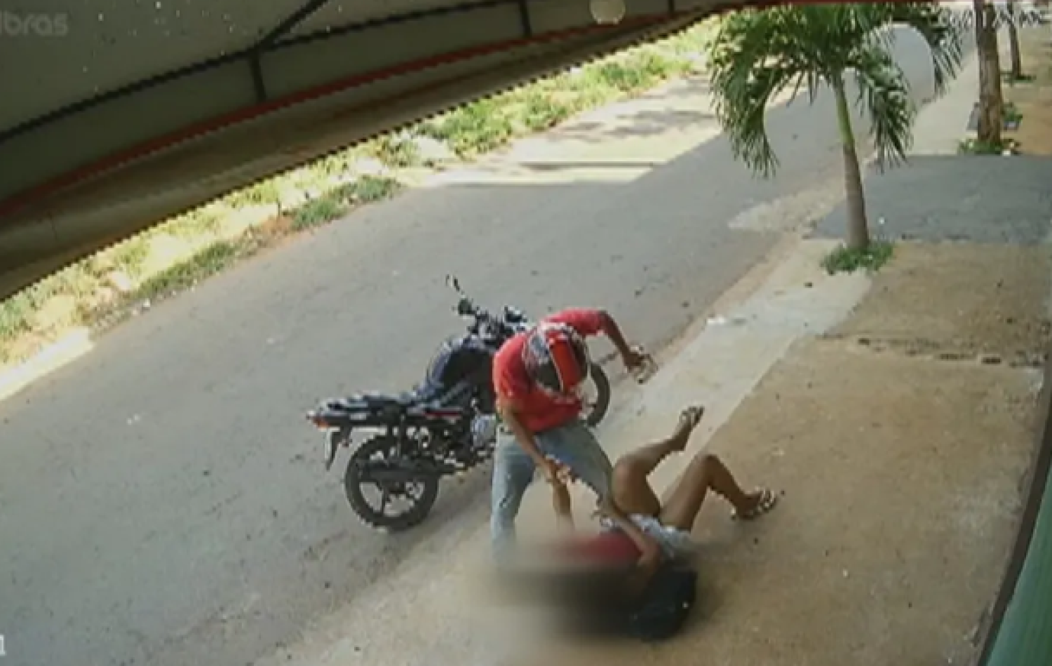 Homem é preso suspeito de agredir mulheres e roubar celulares, em Aparecida de Goiânia