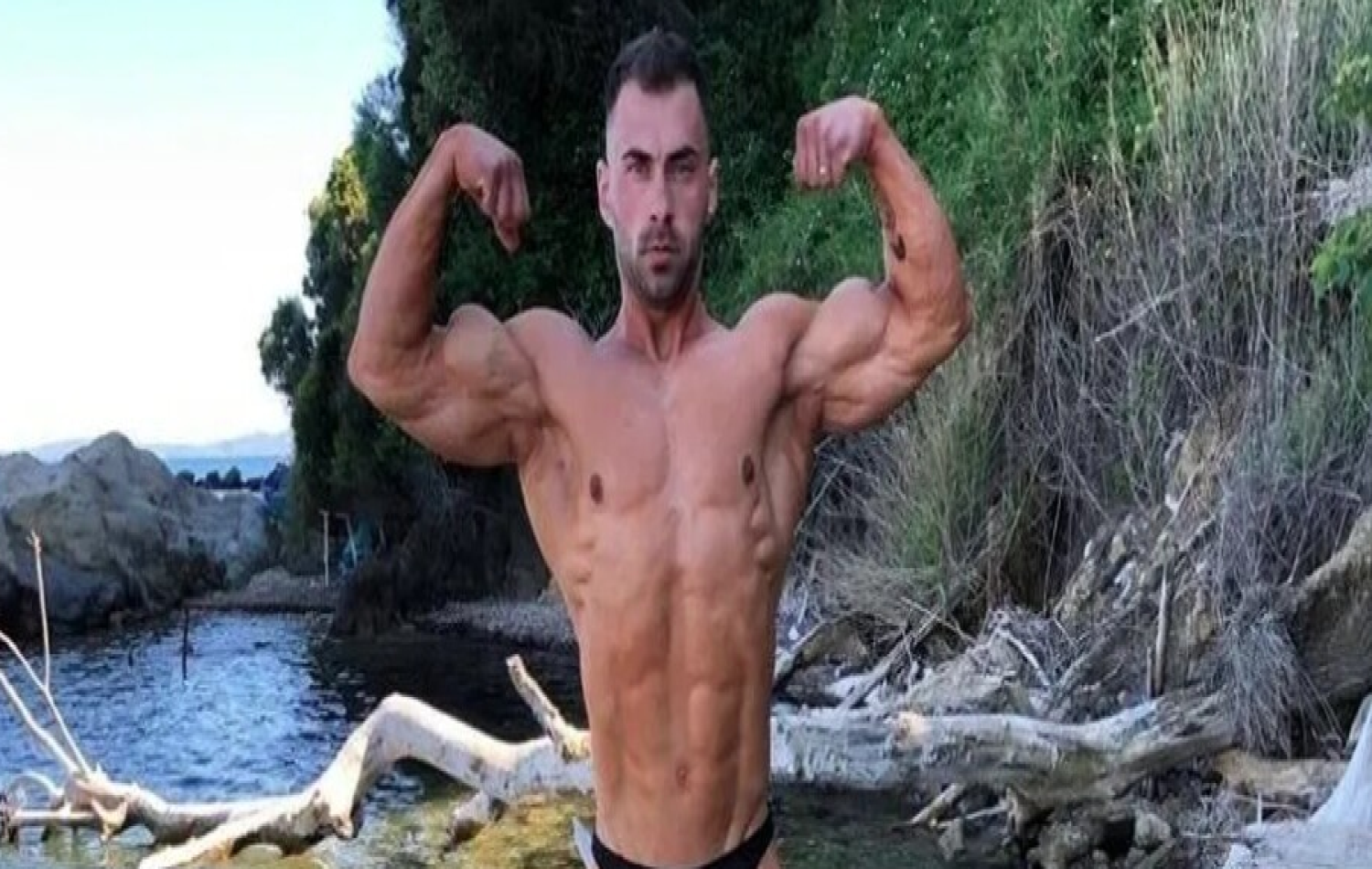 Campeão de fisiculturismo da Romênia morre afogado em lago com 90 centímetros de profundidade