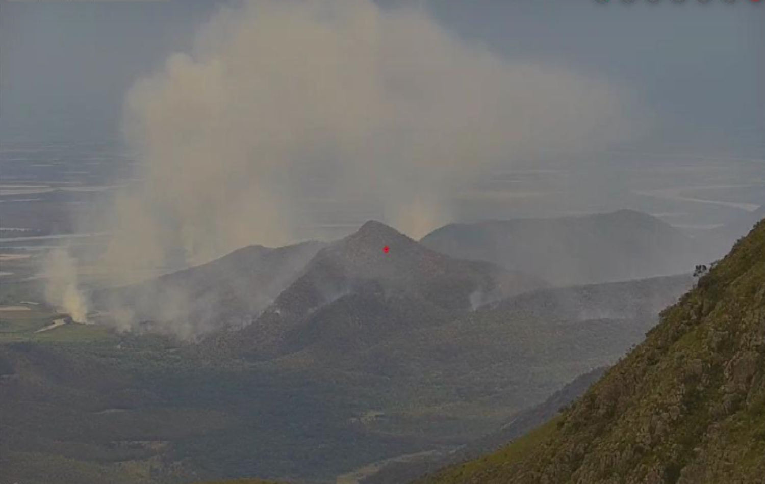 Incêndio atinge Patrimônio Natural da Humanidade no Pantanal e fogo cobre Serra do Amolar