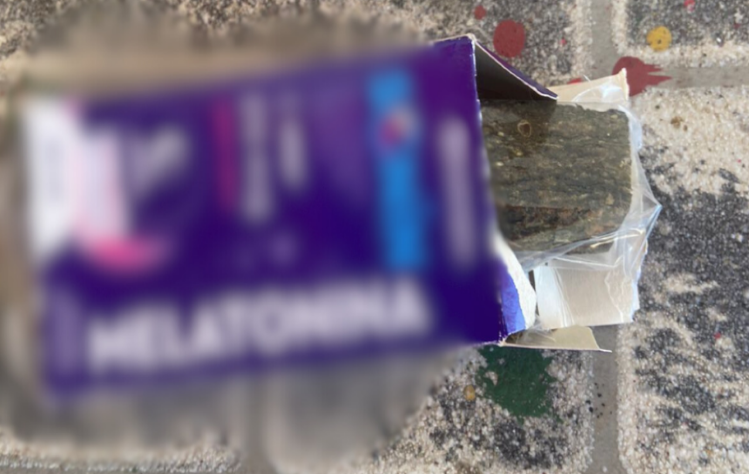 Homem que se passava por motorista de app para traficar é preso pela PCGO com droga escondida em caixa de remédio