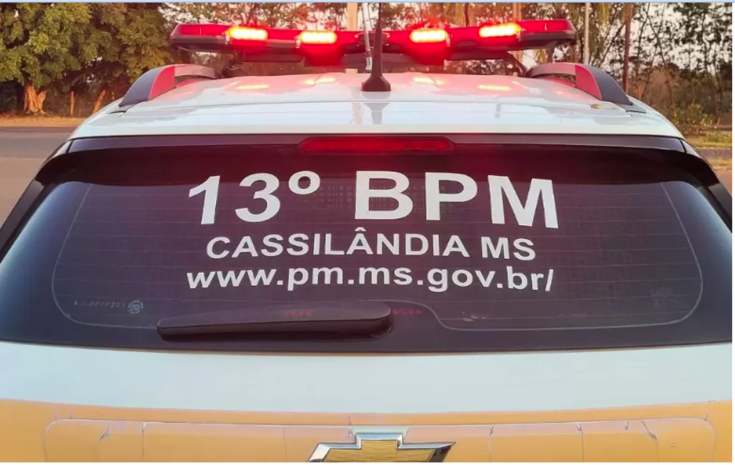 Homem é preso após ameaçar com facão um amigo e difamar a esposa em Cassilândia