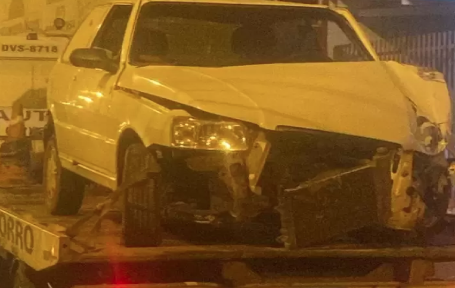 Motorista embriagado é preso ao colidir com trailer de lanche em Chapadão do Sul