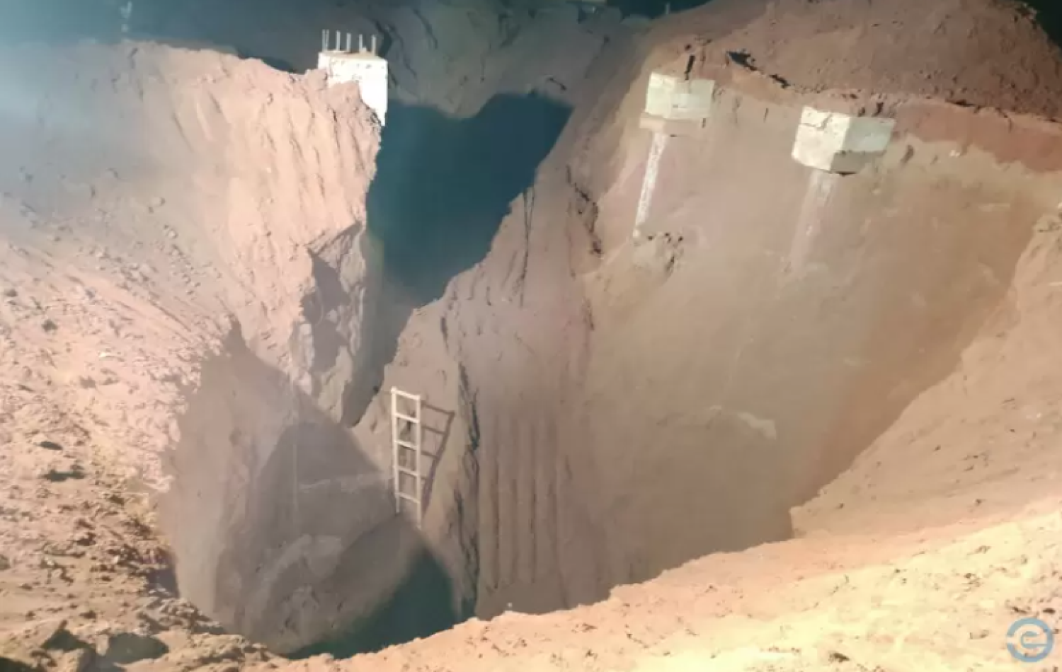 Trabalhadores estão soterrados em construção de silo em fazenda de Sonora-MS