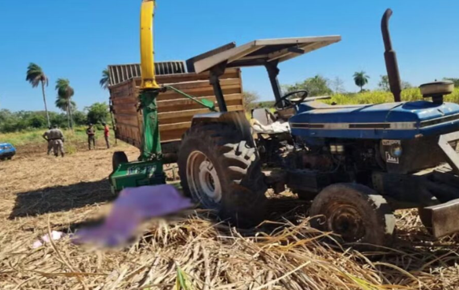 Trabalhador rural morre em Goiás após ser ‘puxado’ por máquina de triturar cana