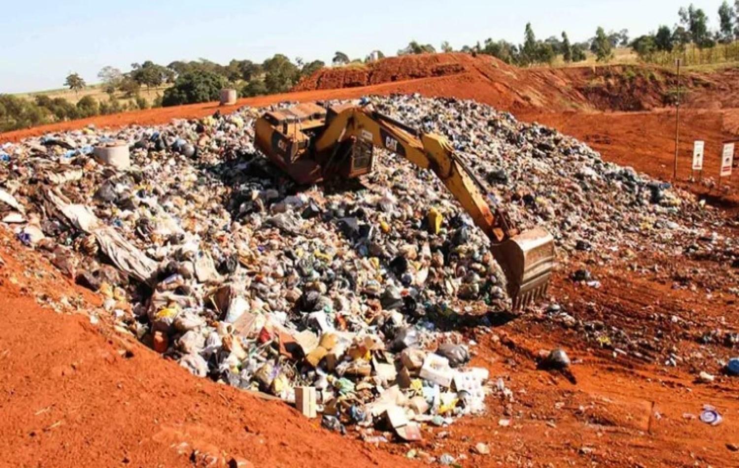 Justiça proíbe Prefeitura de Paranaíba de gastar com festas e publicidade até construir UTR