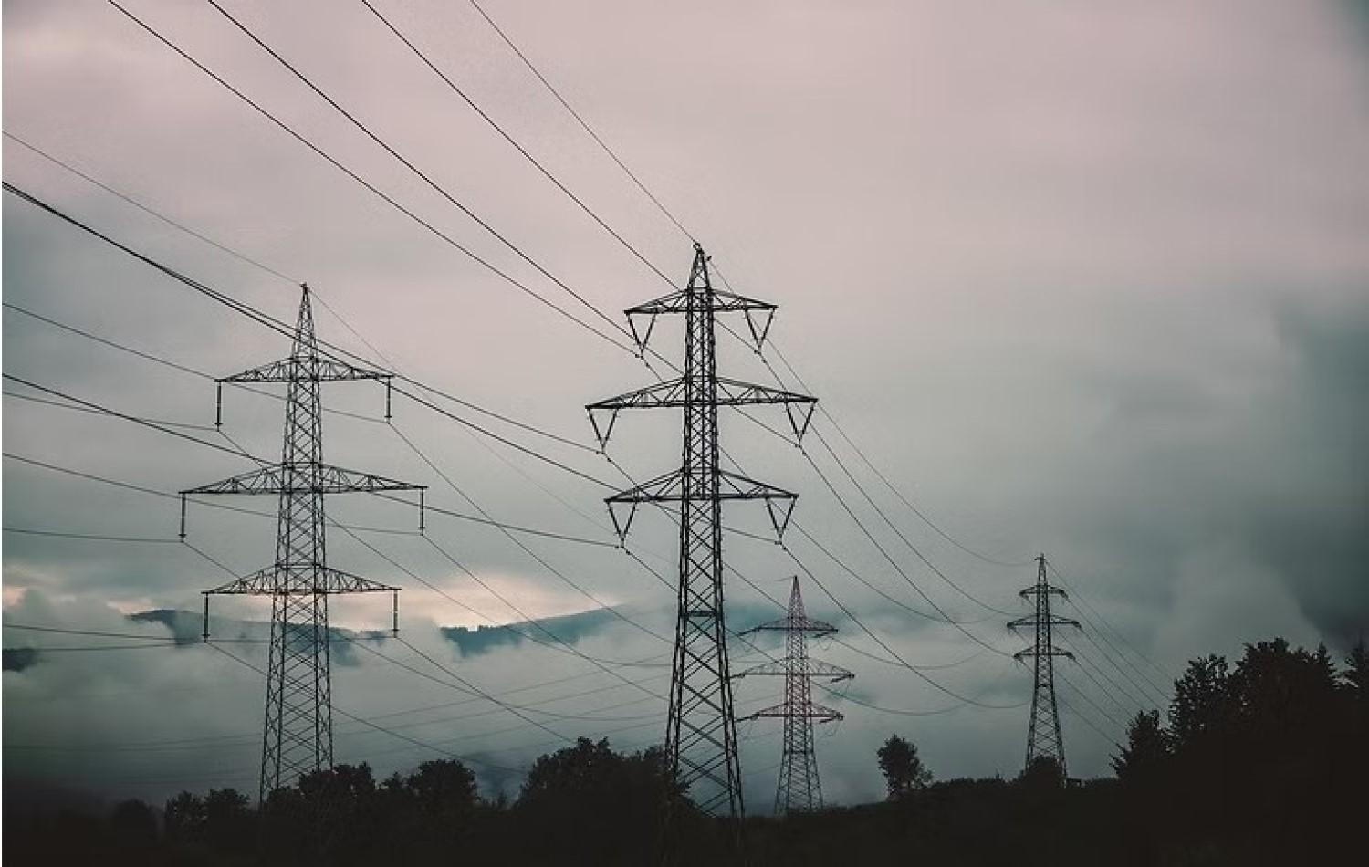 Conta de luz vai subir em agosto com acionamento da bandeira vermelha nível 2