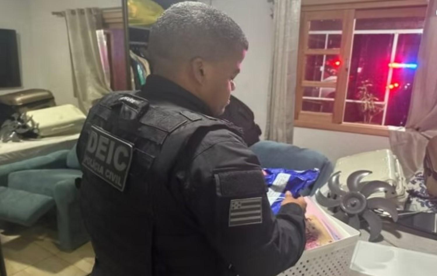 Grupo é alvo de operação por golpes na venda de carros de luxo em Goiás e mais dois estados; R$ 1 milhão é bloqueado