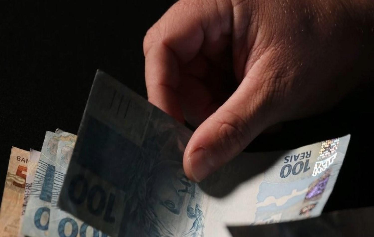 Décimo terceiro salário 2025: veja quando será paga a 1ª parcela do benefício