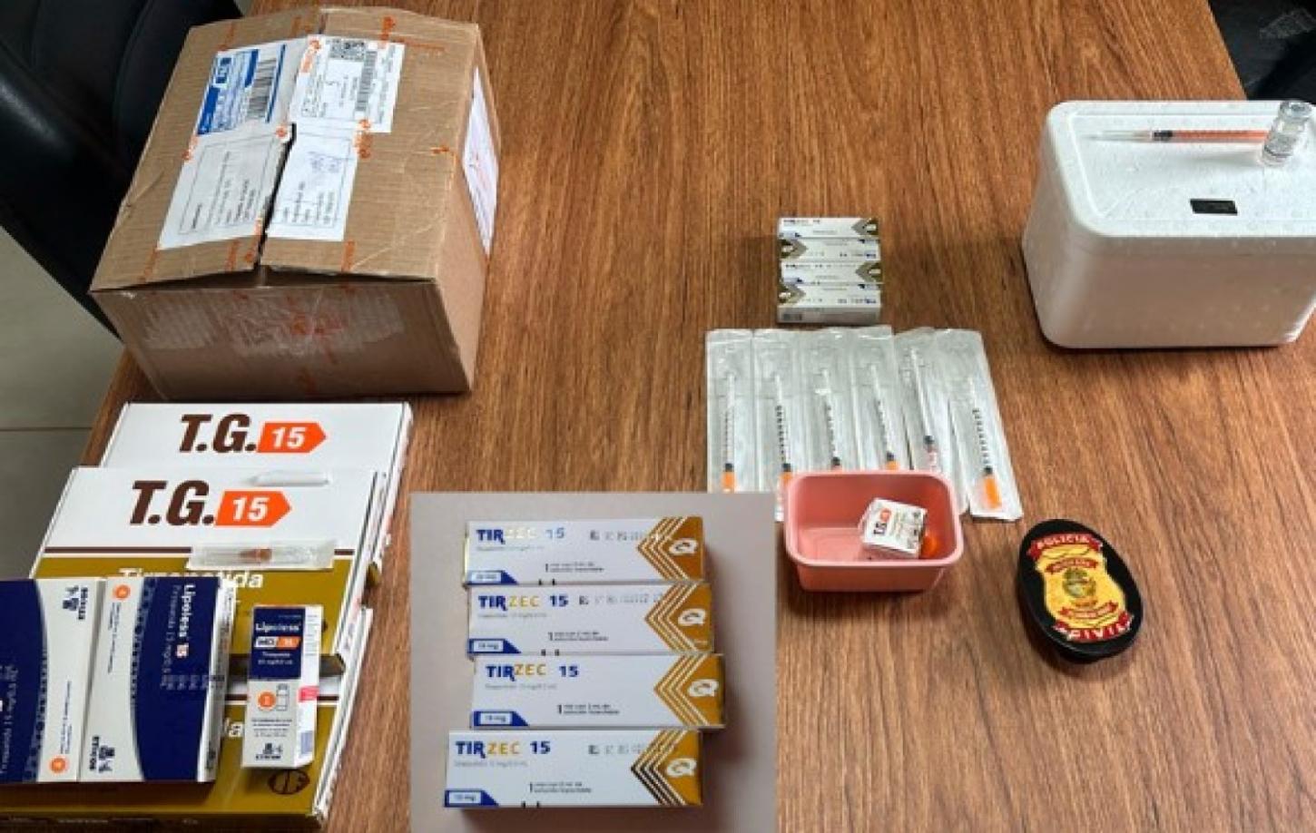 Duas mulheres presas em Chapadão do Céu comercializando medicamentos para emagrecimento não reconhecidos