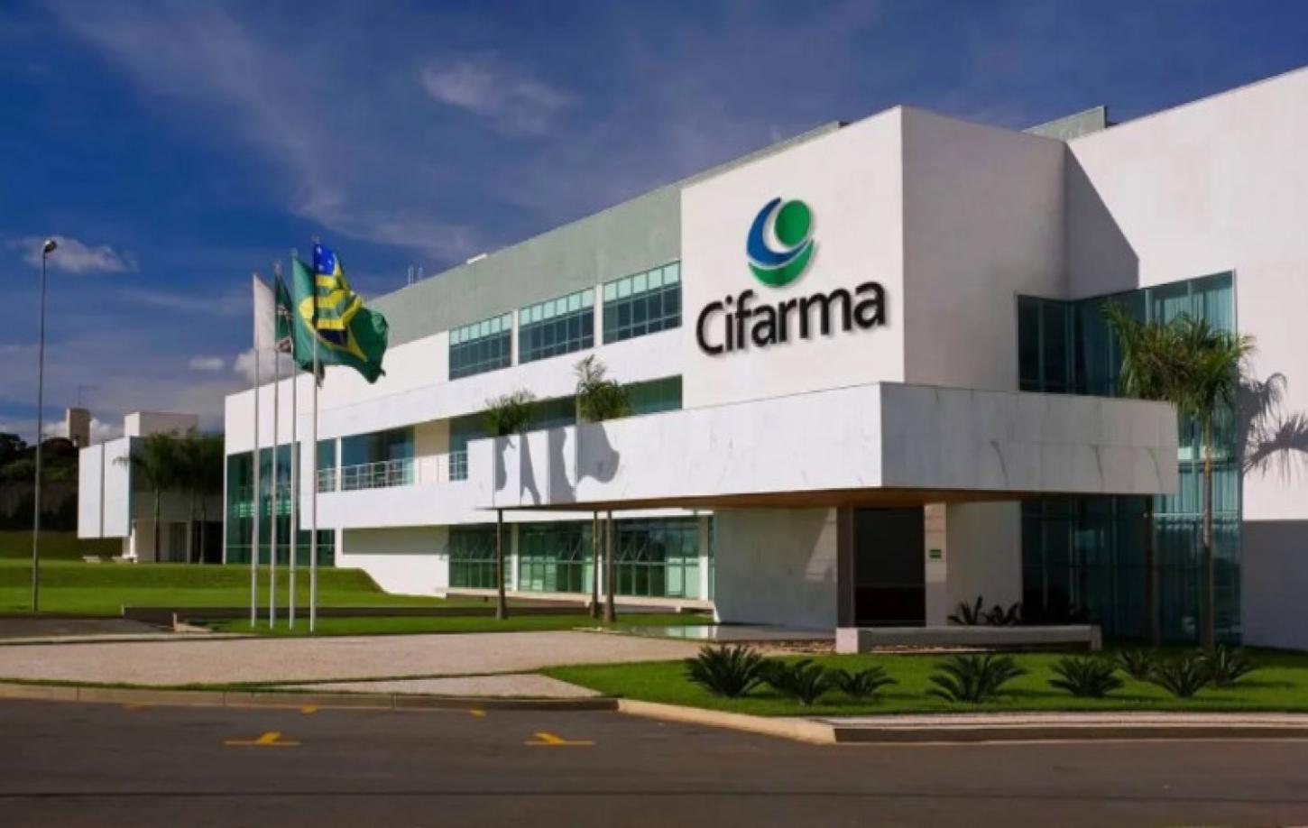 Justiça dá 24 horas para farmacêutica comprovar pagamento de salários em Goiás e Minas Gerais